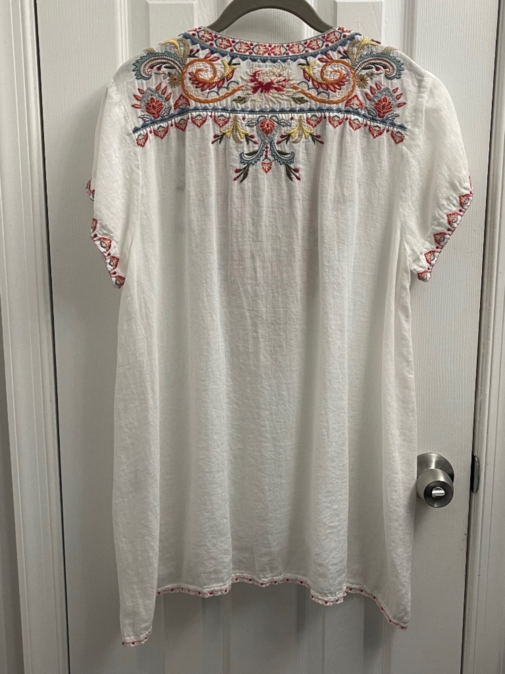 Johnny Was Workshop Embroidered Tunic - Picture 5 of 8